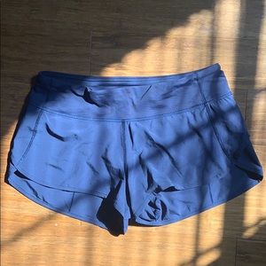 Lululemon speed up shorts size 4
